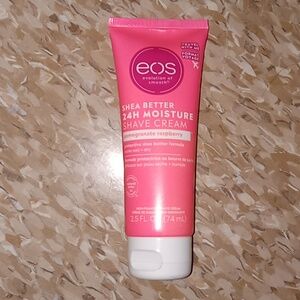 EOS Pomegranate Raspberry Shave Cream